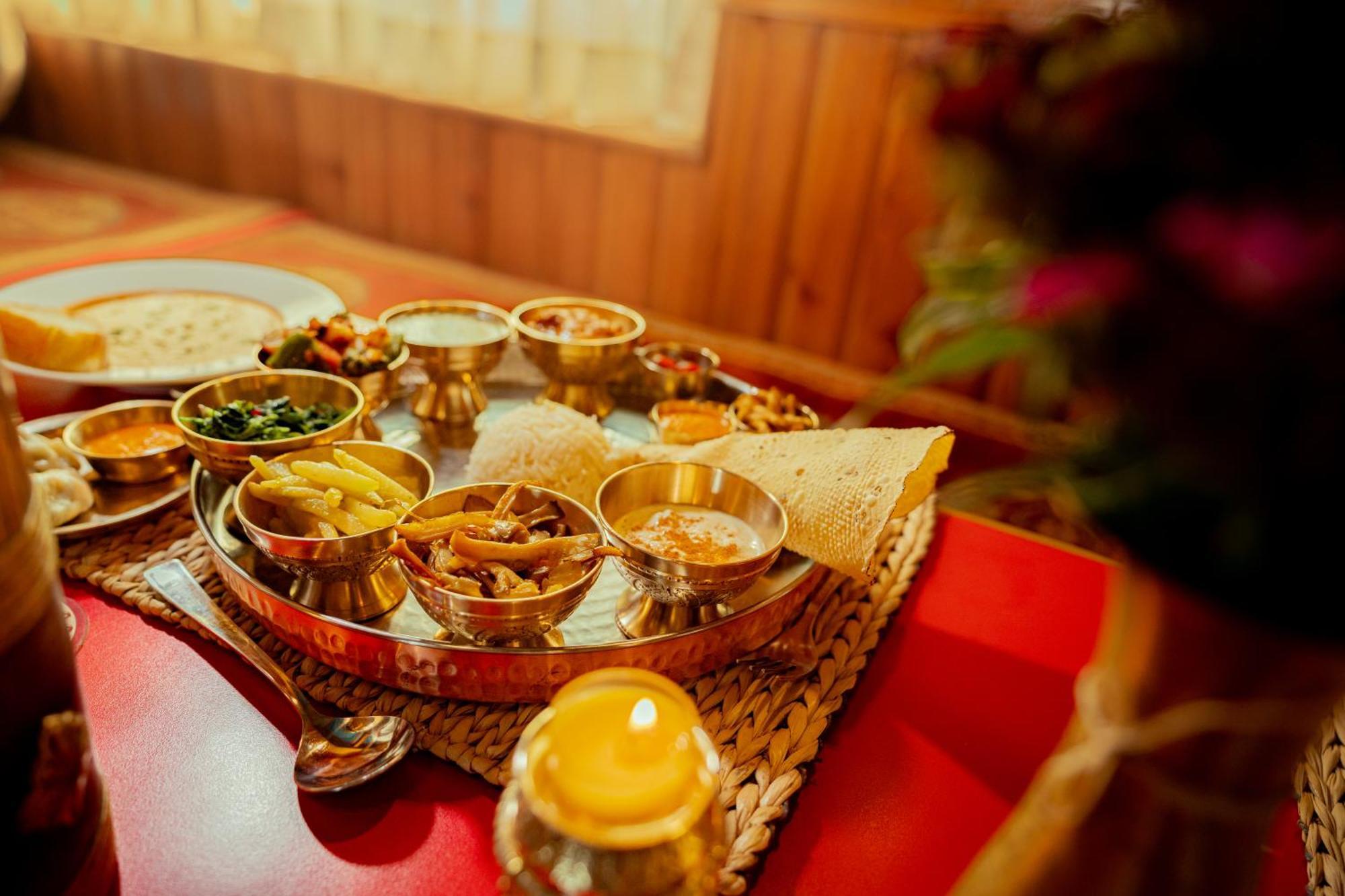 Kathmandu View Hotel Экстерьер фото